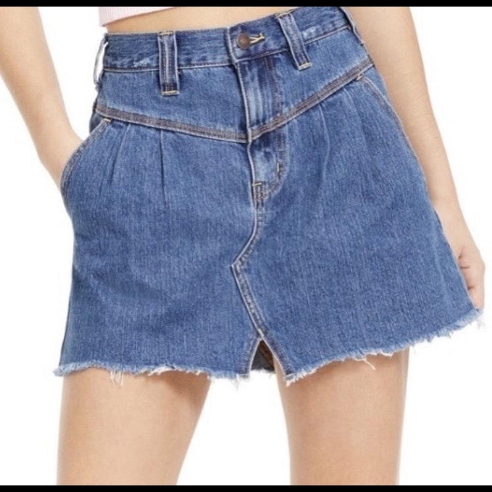 PRICE DROP ‼️NWT FREE PEOPLE Sidecar denim mini skirt